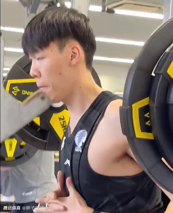 妻子的撩人呻吟