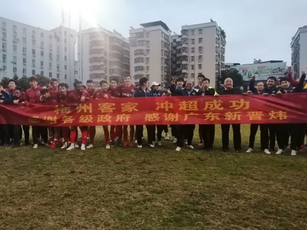 狂躁美女大bbbbbb黑人